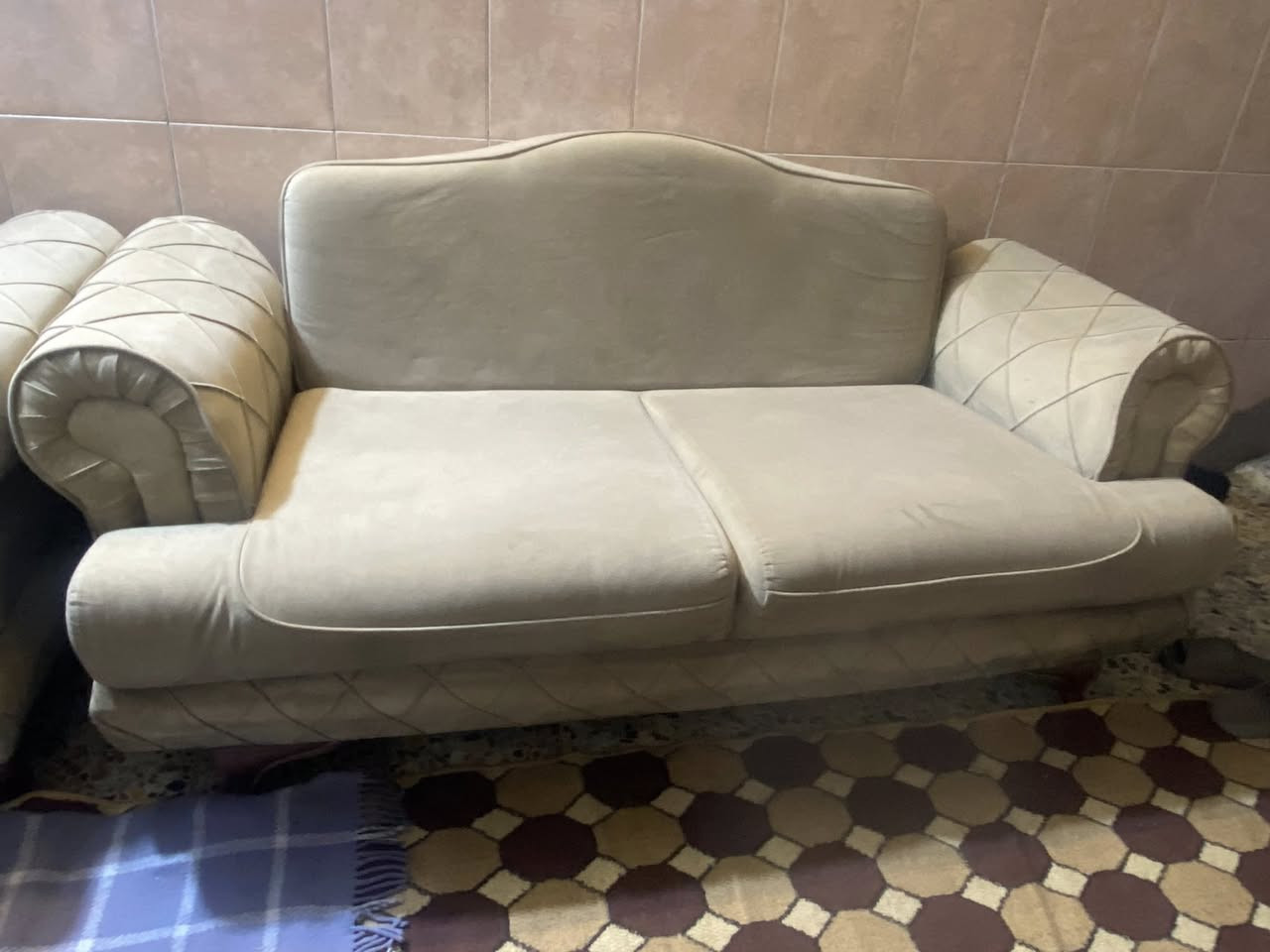 9 مقاعد تركي مخزن سرير نضيف سعرة 300 مدينة الصدر


**إذا كنت صاحب هذا الإعلان وتريد حذفه لأي سبب، رجاءا أرسل رسالة إلى الدعم الفني**