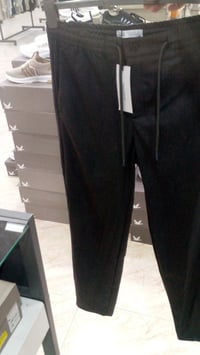 بنطلون قماش • مقاس S • توصيل مجاني