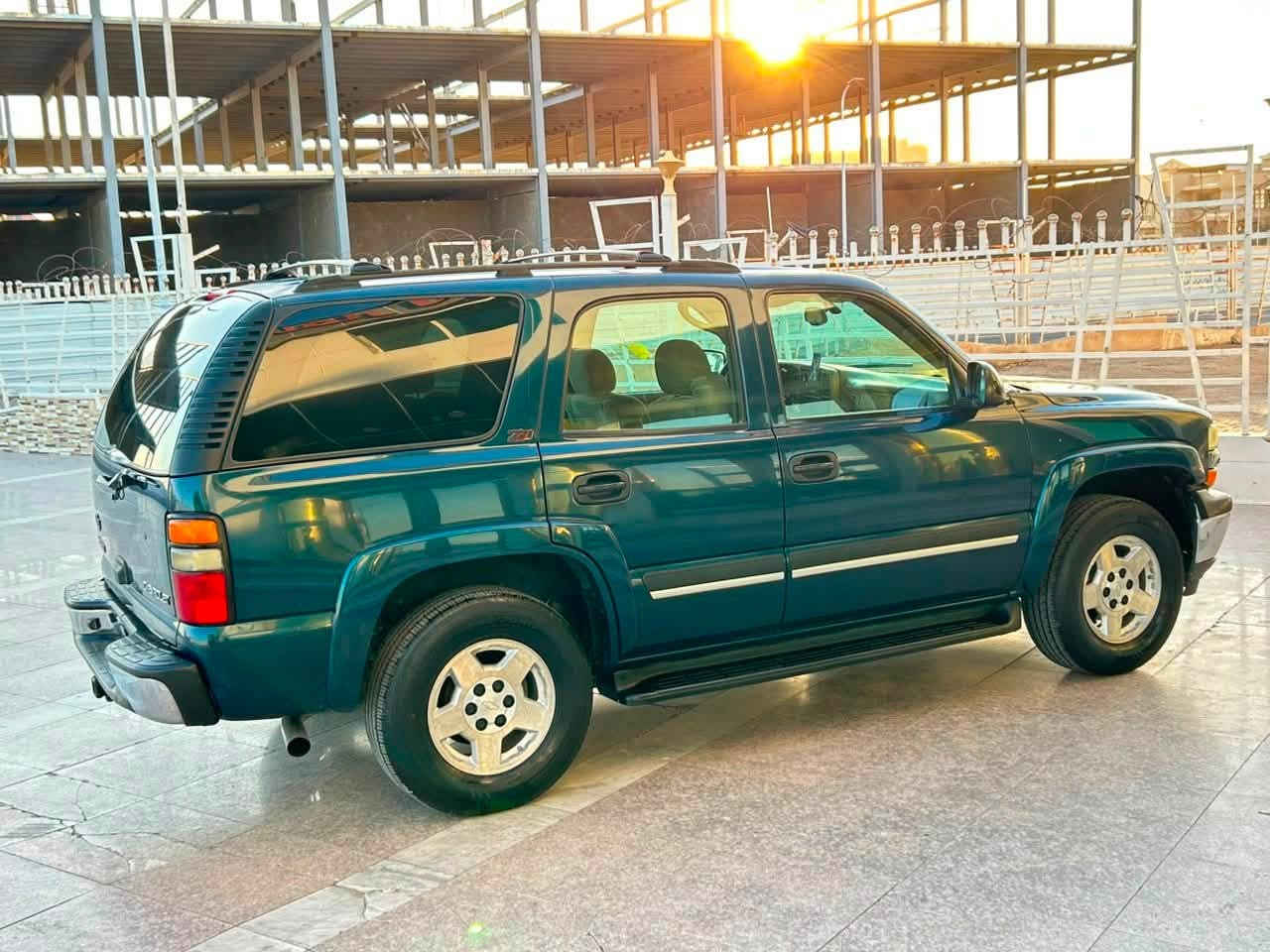 السلام عليكم لبيع سياره موديل 2005 تسجيل جديد 
سياره مكفوله من صبغ ومن اي شي تبريد شغال وحدادايه جديده 
توني مسقطله سياره باقيه بس على كمرك تدفع كمرك كبل تستلم رقم سياره مكانها بصره تلفون ***********
