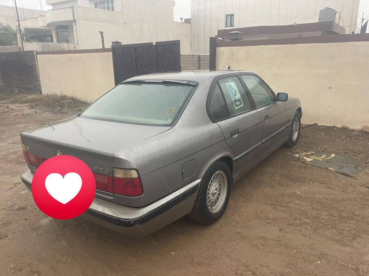 525.BM
موديل 93
فول عدا سلايت 
ضررها جامرلغ امامي طرف سايق فقط 
رقم سنويه جديد +بطاقه بانزين 
سياره مابيها نواقص جاهزه سعر 65 
***********
