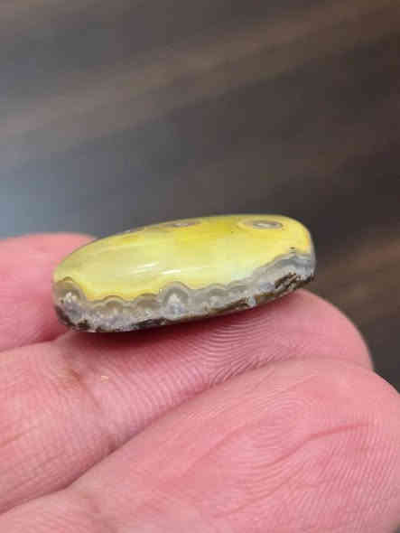 قطع لن تتكرر.
عقيق يماني    اصفر  يجمع بين العيون والجزع والمصور 
السعر  بعد التخفيض. ٣٠ الف 
توصيل بغداد وجميع مدن العراق 
***********
