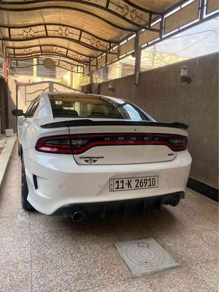 دوج جارجر GT
موديل ١٩ وكاله هارلم 
محرك3600
باقي المواصفات معروفه لوكله هارلم 
بيها جاملغ امامي ايسر تبديل بلادي نفس الون بدون دواخل بدون ايرباك جديده بمعنى الكلمه 
للتواصل على الرقم *********** 
مكاني الدوره بغداد
