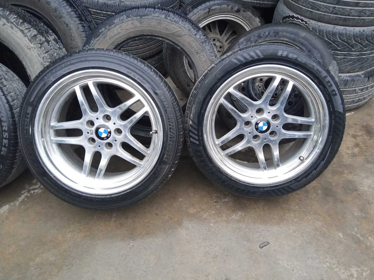 خوار هەموو بازار ئێم 18 265$دۆلار
***********
***********
