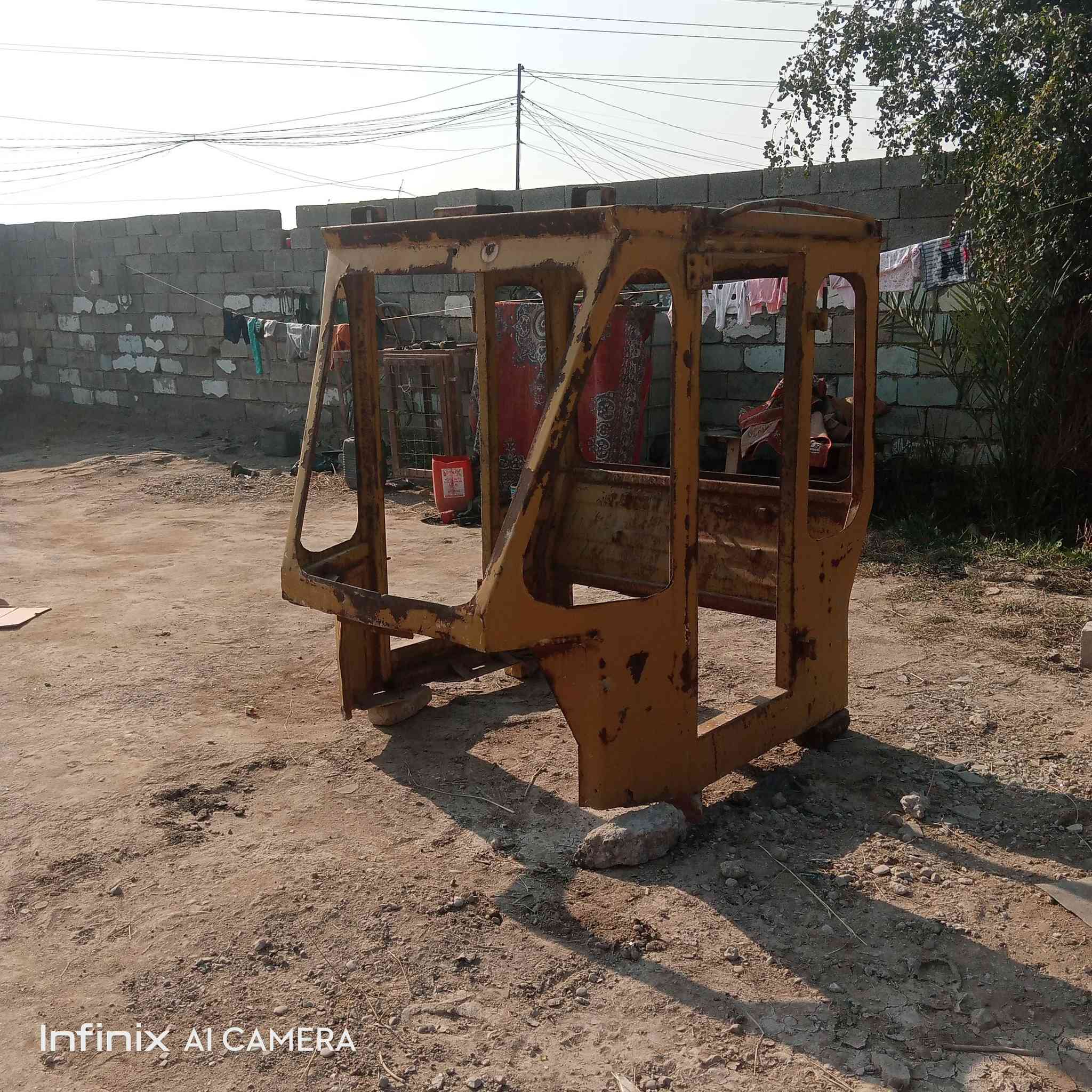 سلام عليكم لبيع قماره كاوسكي 70 ترهم عل 80 قماره نضيفه وياه باب واحد مكان بغداد ***********
