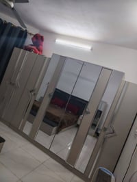 غرفه تركيا درجؤله ب 800 وبيها مجال تواصل وتساب 07755079270