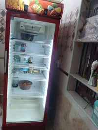 ثلاجة • للبيع • ع خاص