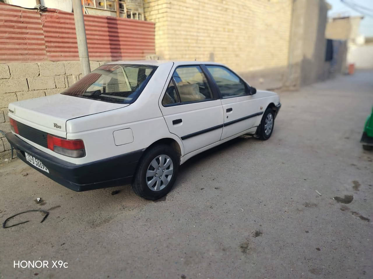 بيجو راوى للبيع جديده بمعنى الكلمه كفاله من ضربه صبغ رقم بغداد الإنكليزي تحويل مباشر محرك كير جديد كفاله السعر 35 ورقه وبيها مجال العنوان بغداد حي النصر الاتصال على الرقم ***********
