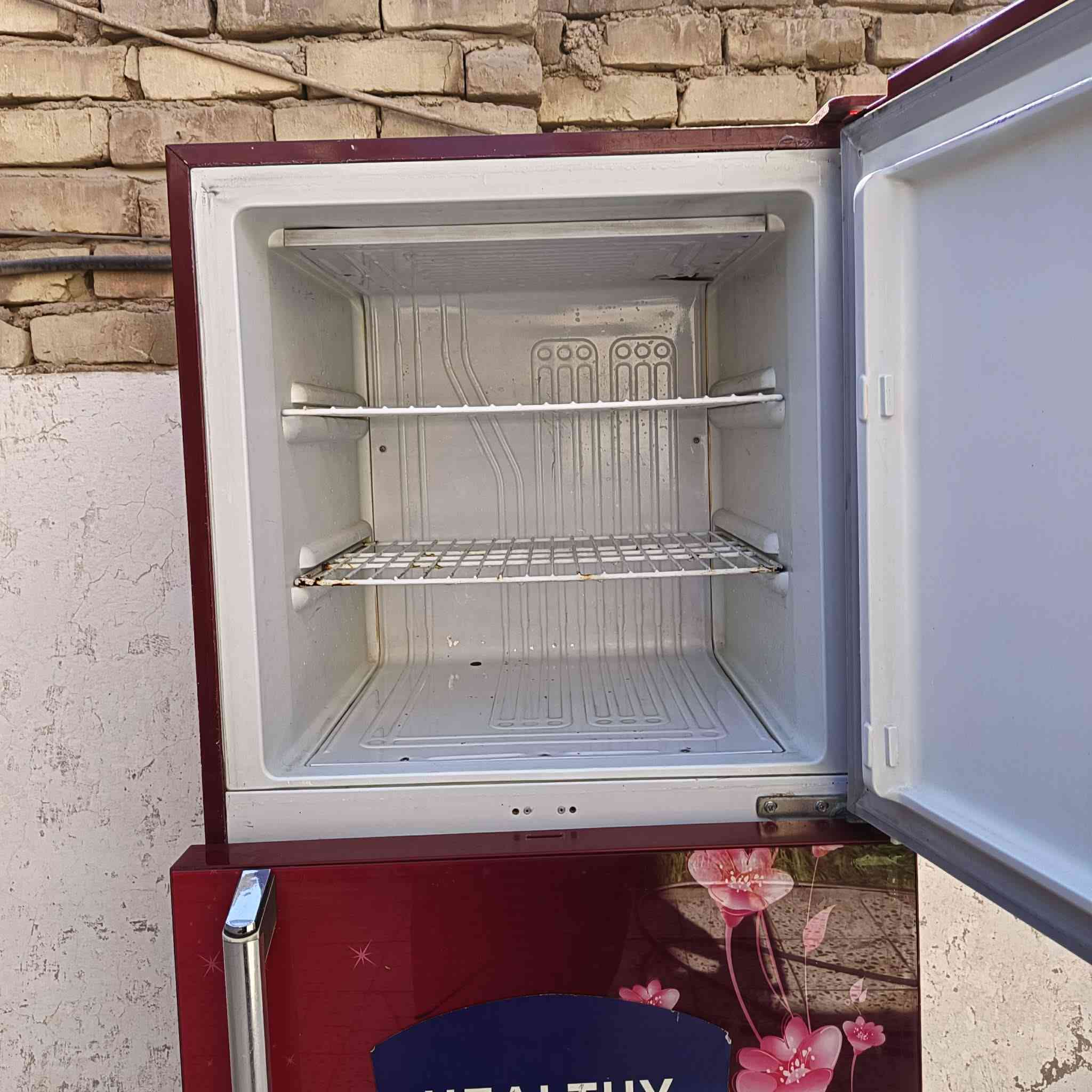 ثلاجه للبيع تجميد فول السعر 100المراسله على الخاص


**إذا كنت صاحب هذا الإعلان وتريد حذفه لأي سبب، رجاءا أرسل رسالة إلى الدعم الفني**