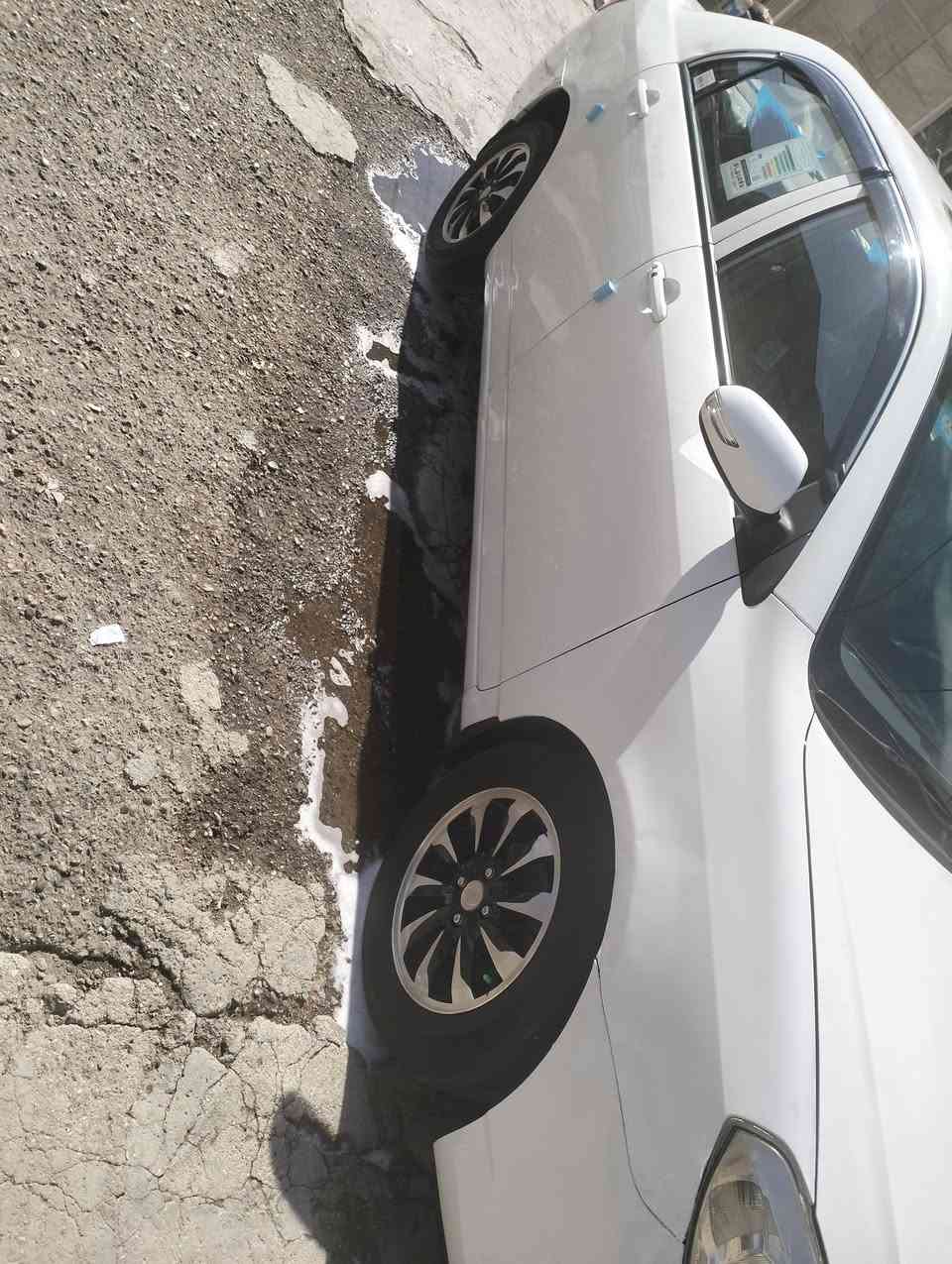 سلام عليكم بيوادي G3 مديل 13 كير اتو ماتيك سنوية مجددة ال 2030 تحويل مباشر صبغ ذيول فقط مكفولة من ضربة  مكينة كير مكفولات سعر 62 وبيها مجال شراي/
عنواني / بغداد رائسة قرب جامع الأمام علي
رقمي / ***********
