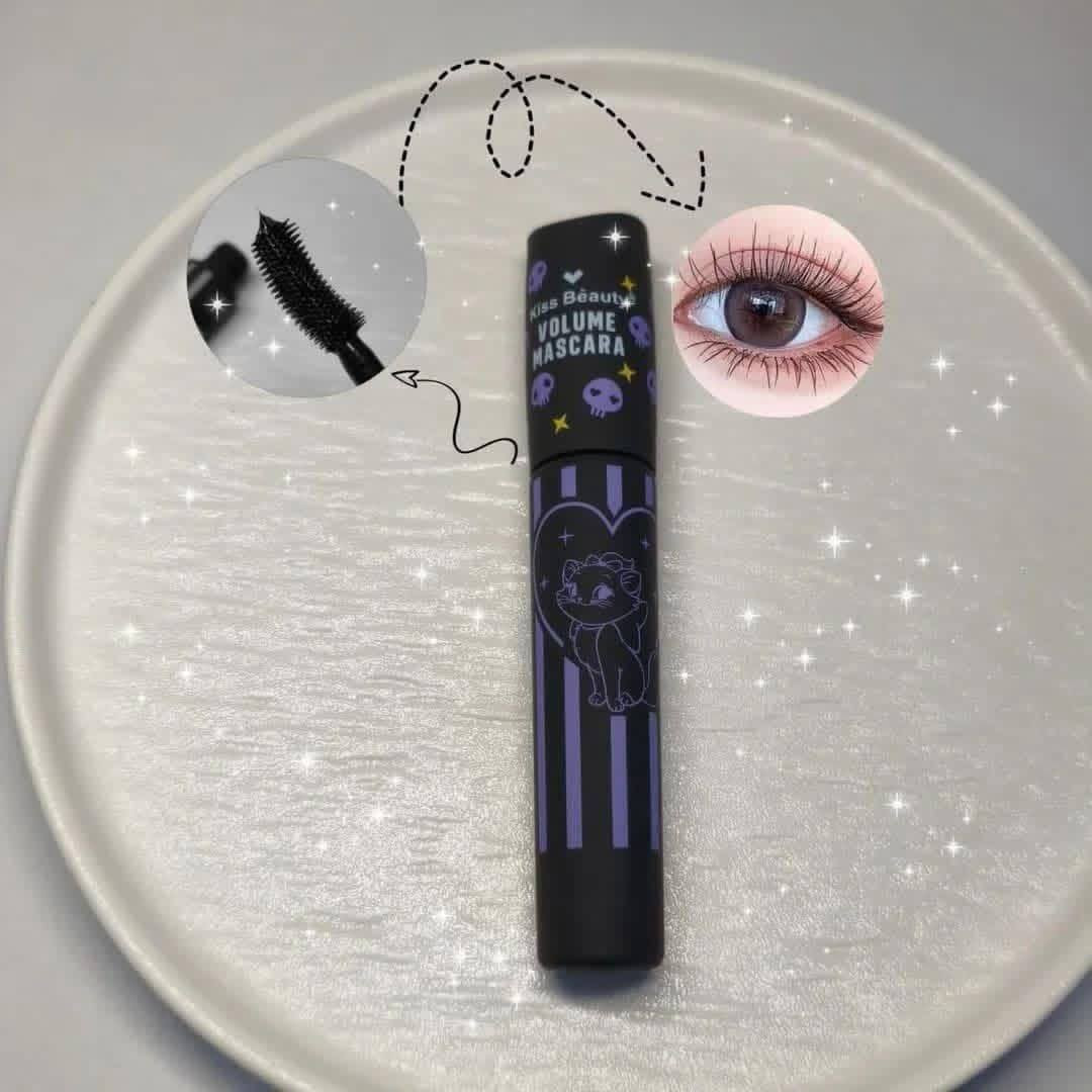 💫✨ مسكارة لولو كاتي الكورية الأصلية ✨💫

بنات، مو كل مسكارة تقدر تغيّر شكل العين مثل لولو كاتي 😍
هاي المسكارة الكورية صارت حديث البنات بكل مكان، لأن نتيجتها فعلًا تخبل!

من أول طبقة تحسين فرق واضح 👁️
تطوّل الرموش بطريقة ناعمة ومُرتّبة، وتخليها كثيفة بدون تكتّل، كأنها رموش تركيب بس طبيعية ١٠٠٪ 💖

🌸 مميزاتها تخبّل:
• تطويل فوري للرموش من أول استخدام.
• تكثيف بدون ما تثقّل أو تلصق.
• ضد الماي والرطوبة، تبقى ثابتة طول اليوم.
• سهلة الإزالة وما تسبب تساقط للرموش.

عيونچ تبقى جذّابة، ونظرتچ تصير أرقى وأحلى من أي وقت

#السعر_4فقط
_يوجد _توصيل_لجميع_المحافضات


**إذا كنت صاحب هذا الإعلان وتريد حذفه لأي سبب، رجاءا أرسل رسالة إلى الدعم الفني**