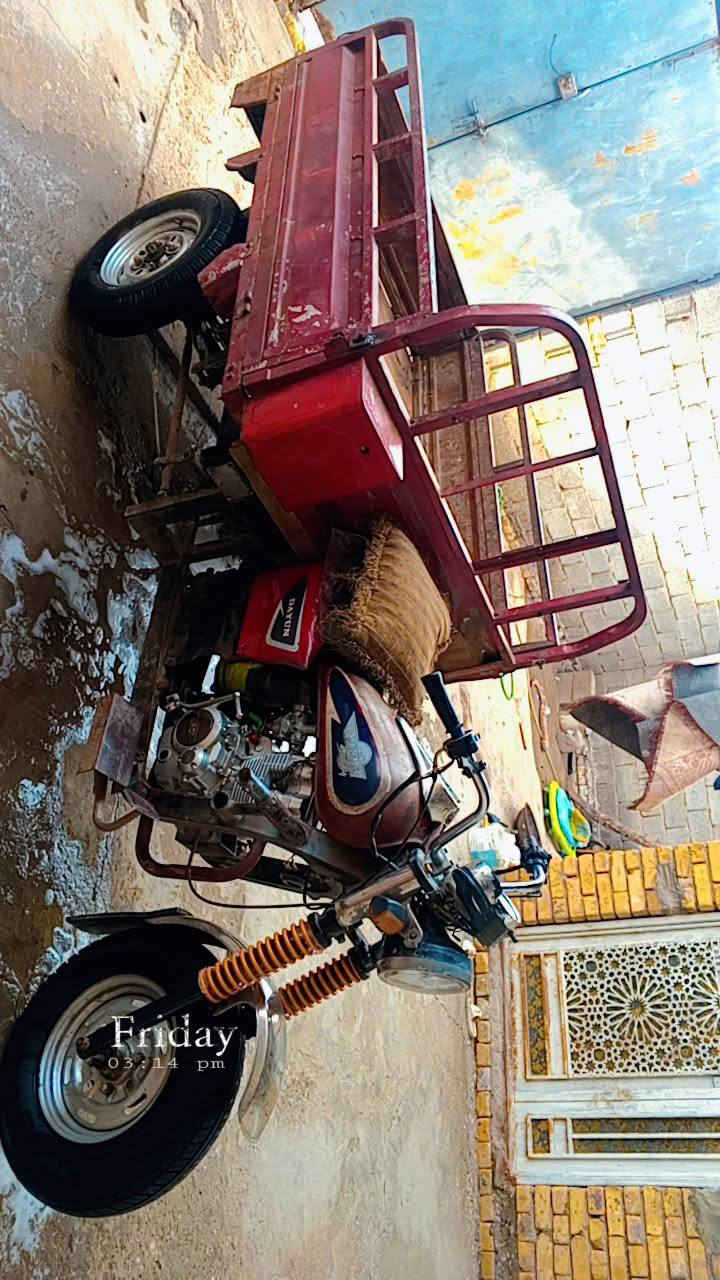 السلام عليكم ستوته دايوان للبيع موديل 2011 اوراق اصولي السعر 950وبيها مجال 
ستوته حلوه بس البدي عاوزه صبغ محرك جديد مال 24نضيف ما مفتوحه كهربيات كله شغاله دبلات جديده 
رجاء المو شراي لا ينتصر انتصل على الرقم 
***********  والشراي بخير وتدلل
