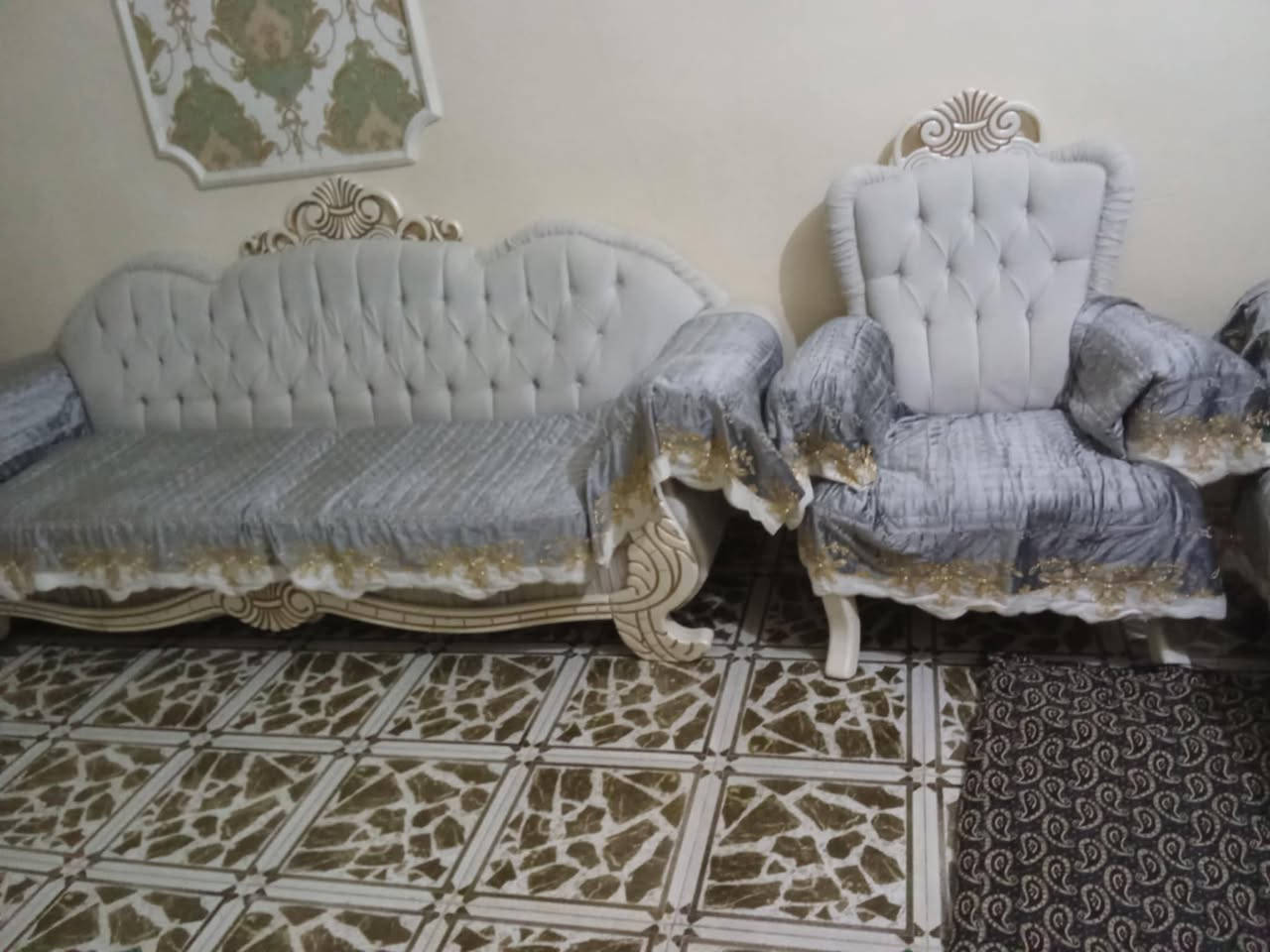 تخم للبيع عشر مقاعد قنفات ثنين واربع كراسي


**إذا كنت صاحب هذا الإعلان وتريد حذفه لأي سبب، رجاءا أرسل رسالة إلى الدعم الفني**