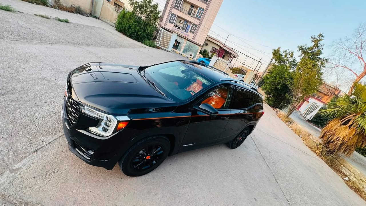 🎱تحيه طيبه 🎱
جمسي تيران 2024 مرقم واسط (كتاب شهداء)
فئه السياره SLT (محوله بالكامل black top)
الرقم واسط 

♟️الضرر ؛
تبديل دعاميه اماميه وتصليح حافه البنيد 
♟️المواصفات ؛
كشنات جلد 
كشنات تدفى 
كشنات  كهرباء 
شاشه كبيره 
كشن خزن 
مري قلاب 
دواخل جلد برتقالي 
ستيرن تدفى 
زعانف قماره 
جنطه كهرباء 
رادارات جانبيه 
رادار امامي 
ويل 18
تاير مشلن 
تبريد قطعتين 

مكان سياره واسط
*********** مهندس حسن
