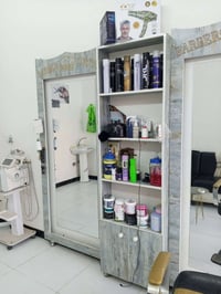 مرايتين ورف سعرهن 300 قفل مكاني بغداد (الشعب)    رقمي 07710190751