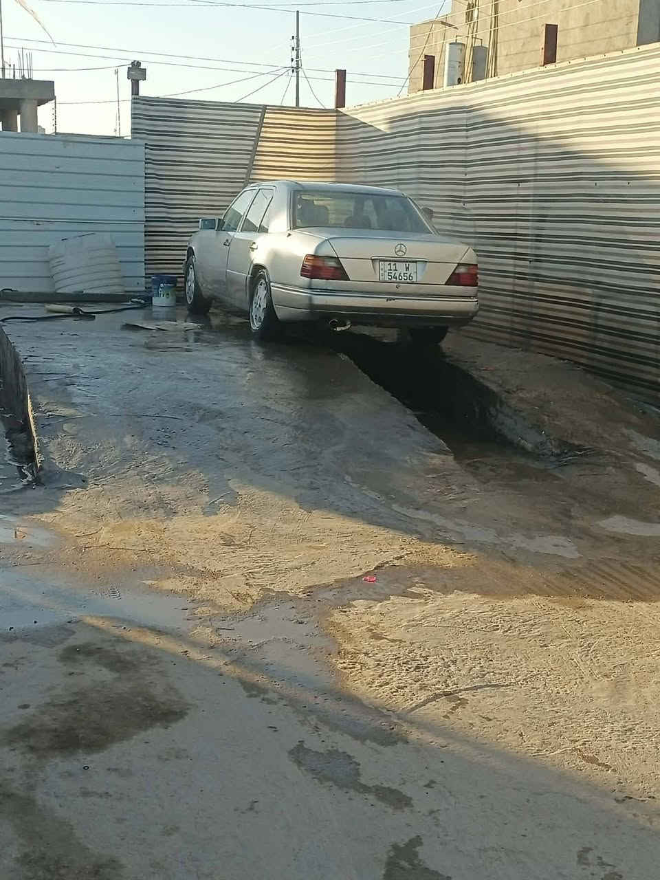 السلام عليكم مارسيدس للبيع دب موديل 1992 رقم بغداد نكليزي مداور ثاني يوم بسمي تخم جديد حداديه وسط تبريد ثلج
محرك محور سي 9 عنوان السيارة نجف السعر52

 ***********
