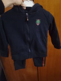 عدي ملابس اطفال جديده   لبيع تصفيه محل  كل موديل ويا الوانه سعرهن بلاش...