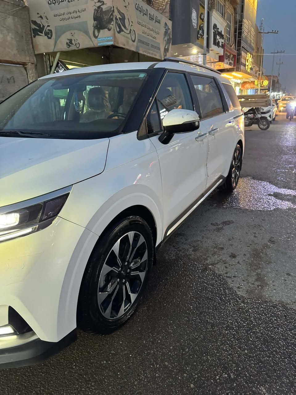 السلام عليكم كرنفال موديل 22 فول بصمه بردات  ثلاجه صندوق كهربائي أبواب كهرباء ويل كروم بلاجكتور لد خلفي كامل متصل كشنات جلد كهرباء تتفئه تبريد تبريد لمس رادار امامي وخلفي اشاره ترحيب شحن لاسلكي 
ضرر بنيد تبديل اصلي بدون عابر 
رقم بغداد اجره تحويل مباشر 
خط سماوه كربلاء 
مكان سماوه 
 
السعر 285 

 *********** اتصل غير موجود ع خاص
