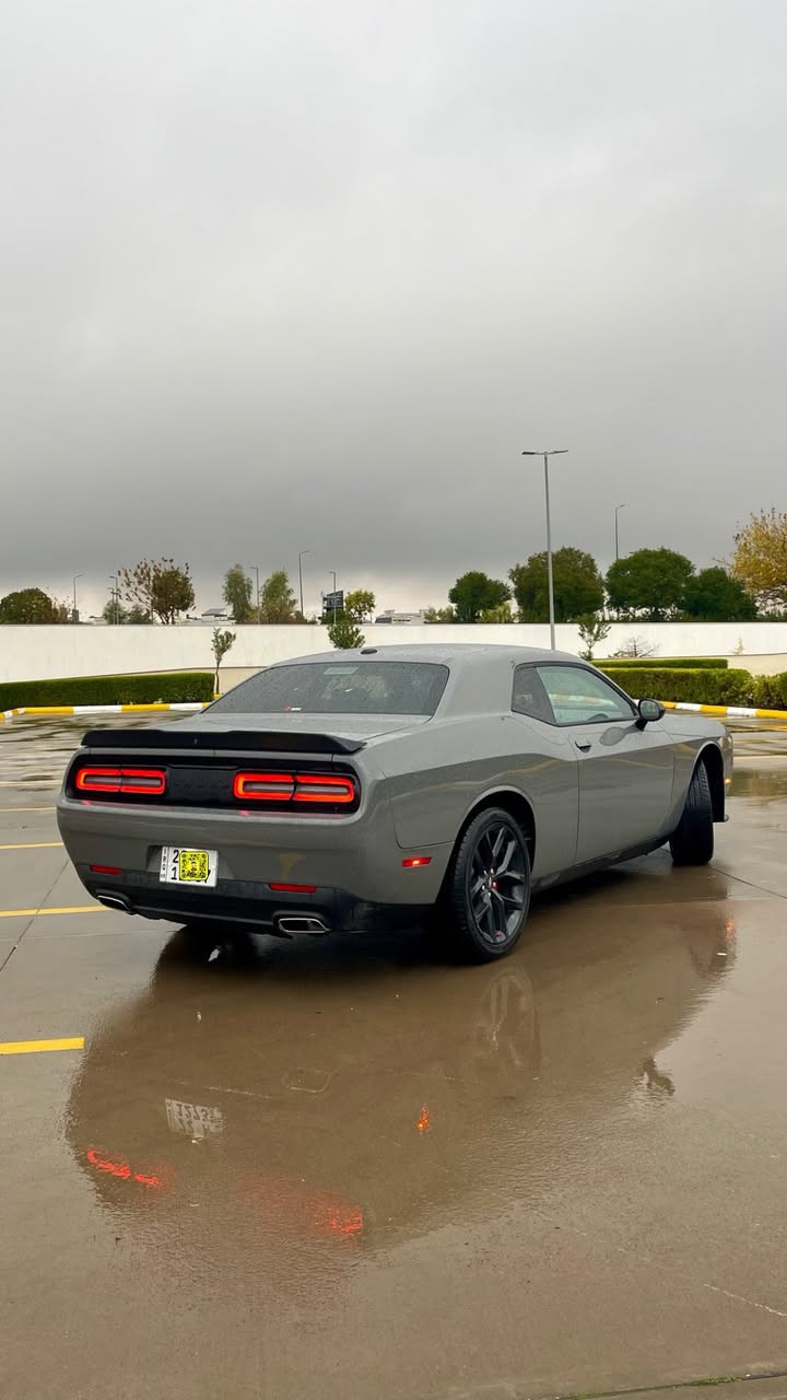 السلام عليكم
دوج جالنجر موديل 2023 
ماشيه 9000 MIL 
مواصفات SXT المعروفه 
حادث السياره بوند وجاملغ صبغ  صور الحادث موجوده مع الصور 
ايرباك طاك مرجع سستم 
السياره مرقمه جاهزه تحويل ثاني يوم 
مكان السياره أربيل 
التفاصيل عل رقم 
***********
