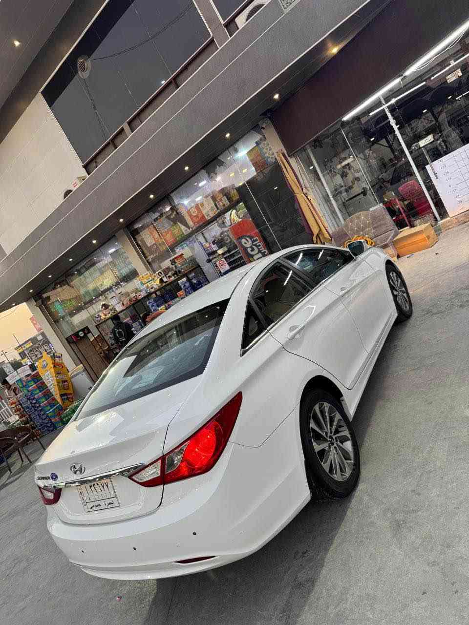 السلام عليكم اخوان هونداي سوناتا موديل ٢٠١٤ خليجي كفاله حته دعاميات ماشيه ٩٥ سبير مانازل محرك ٢٤٠٠ نص مواصفات كشن كهرباء شاشه تحكم ستيرن محرك كير حداديه كله كفاله سعر ١٤٧ وبيه مجال قليل اي ستفسار ع هاذا رقم ***********عنوان  البصره ابو خصيب ابو جوزي البصرة, العراق
