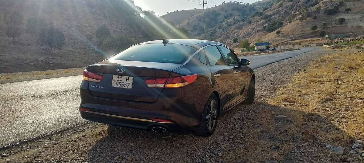 سلام عليكم 
كيا اوبتما لون كرزي 2017 حادث السياره من امريكا جنطه وجاملغ خلفي وبالعراق صار بيها حادث بابين عكس السايق وبدلتهن اصليات نفس اللون وصار بيها صبغ بالتكمه ونص القماره والدعاميه الاماميه مصبوغه ابيع صبغ حزام 
السياره داخلها كلش نظيف كير محرك تبريد بشرط وصور الحادث والسونار كله مرفق ويه الصور
رقم بغداد جديد بسمي ب105وبيها مجال كلش قليل ***********
