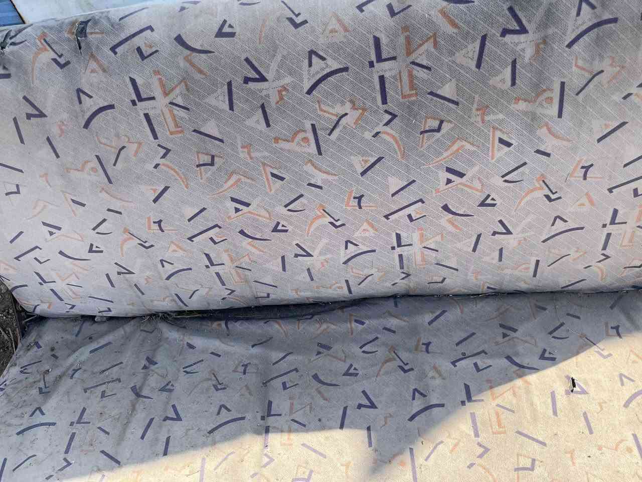 كيا بستا موديل ٩٣ كير ومكينه وأكسل مكفولات حصيره جديده شواصي الورة جدد الكدام واحد بلادي ولثاني مصلح السياره معاملتهة كامله بسمي راعيهة مبصمري 
***********
***********
مكاني بغداد الدوره عرب جبور خابرني وبيك خير ودلل السعر ٢٥
