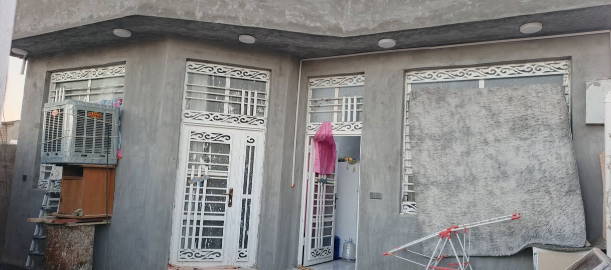 يا الله عرض مميز 
سلام عليكم بسعر مناسب 
بيت 200متر طابو زراعي ملك صرف تحويل مباشر 
ركن على شارعين 
خدمات كامله 
البيت جديد البناء مالته 2026 كمل
العنوان حله طهمازيه قرب فرن المصطفى 
التفاصيل أكثر بالفيديو 

السعر والتفاصيل أكثر خاص او الاتصال على الارقام او المراجعه مكتب الرحمن حله شارع 100 
#ملاحظة# لمن يرغب في
 عرض عقار او ارضه طابو صرف او طابو زراعي عليه مراسلتنا او الإتصال
***********
***********
