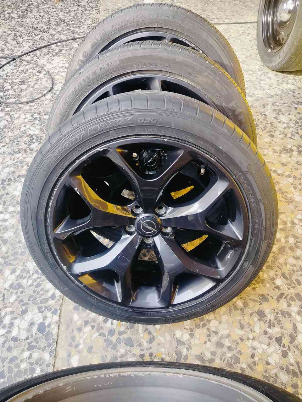 السلام عليكم بيع مراوس عادي ويل وبامه مال مديل 22 حجم 20 بدون عواج بدون تصليح بدون صبغ طخم تاير اخو جديد مكاني ميسان تصل ودلل ***********
