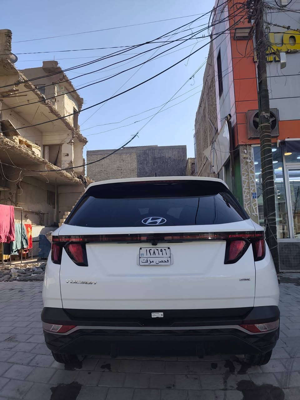 ( للبيع فقط)
توسان موديل 2024 وارد امريكي
دخول  جديد ( بدون رقم) 
(  حادثهة مثل ما موضح بل صور) فقط بدون لا شواصي ولا لغود راديتراته ودعامية بلادية  
الموصفات نص فول 
  
🔹كشنات قماش 
🔹هاند بريك بصمه
🔹بصمة تشغيل + بصمة ابواب  
🔹شاشه ايباد كبيره الحجم + تبريد شاشه
🔹محرك 2500 + انظمة متعدده للقياده

مكاني بغداد 
واتساب او الاتصال
 ***********🔹
سعرها 140 ورقة
وبيهة مجال ماكو هيج سعر بل سوك
