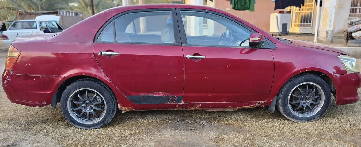 السلام عليكم سياره نوع جيلي موبل موديل 2012رقم بابل سنويه 2028مكينه وكير وحداديه تبريد شغال كهربائيات شغاله سياره بيه طخه بل جاملق الخلفي سياره احلا من الصوره السعر 35وبيه مجال الإستفسار على الرقم ***********//***********
