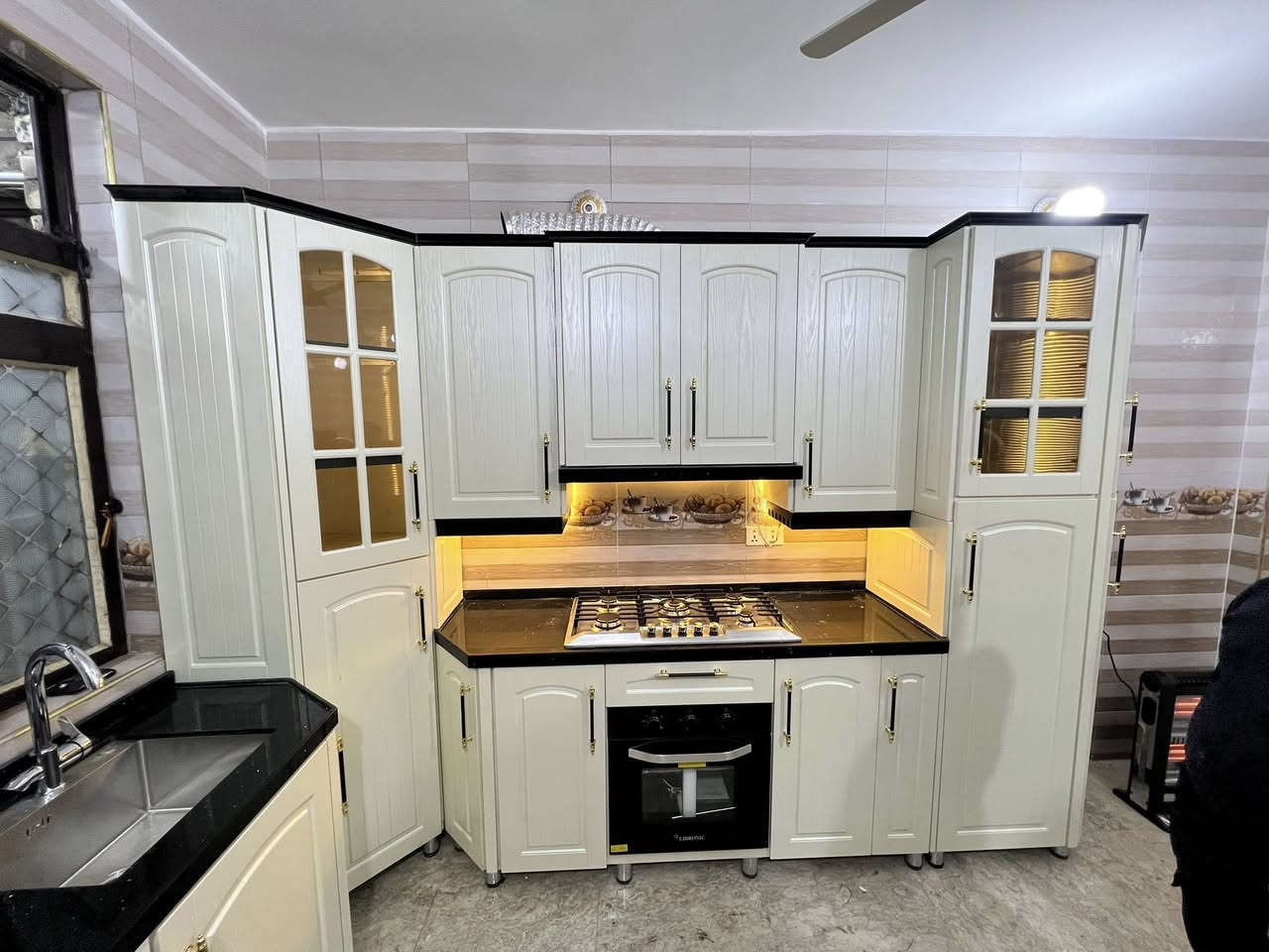 عروض العيد  نشتغلك وين متريد بانسب الاسعار
بدون فوائد وبدون تحميل ونضام الدفعات  

✅ تفصيل كاونترات ألمنيوم بأحدث الموديلات العالمية (Modern Design).
✅ نظام الأقساط المريح: الآن يمكنك تجديد مطبخك والدفع براحتك (بدون تعقيدات).
✅ دقة في العمل: نستخدم أفضل أنواع الألمنيوم والإكسسوارات.
✅ شغل احترافي: تسليم بالموعد وضمان حقيقي.
🔨 بإدارة كاسبر للألمنيوم
📍 للحجز والاستفسار عن نظام الأقساط، اتصل بنا الآن:
📞 ***********
(كاسبر للألمنيوم.. الجودة التي تستحقها وبأنسب الأسعار)
