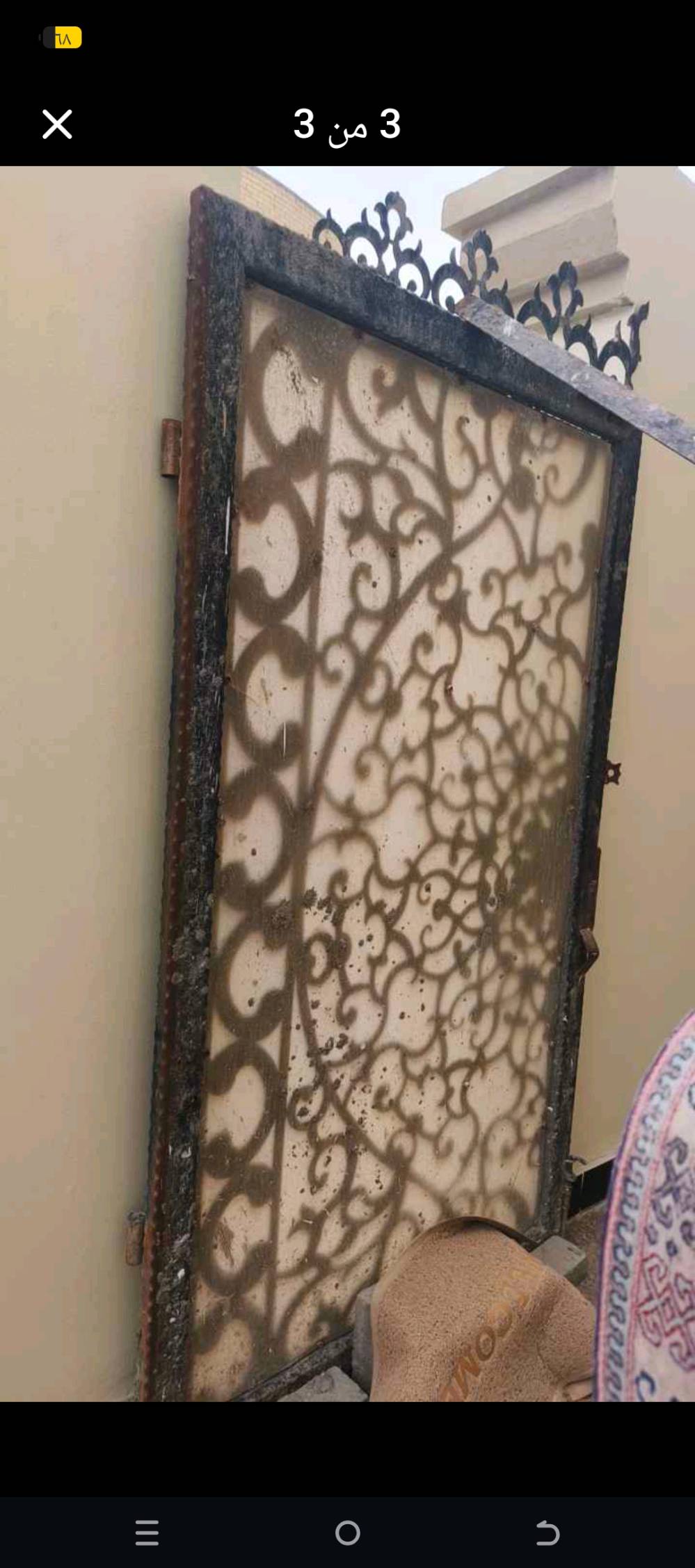 باب كراج طلاقتين حديد ثقيل نقشه وخلفيه بلاستك شفاف كامل مع الاطار والقفل 

ما هي الأبعاد الدقيقة للباب؟: 
العرض ٢٤٠ سم والارتفاع ٢١٠ سم 
هل الباب يحتاج إلى صيانة أو طلاء؟: 
نعم
أين يقع العنصر حالياً؟: 
البصره _ ياسين خريبط
هل يشمل السعر التركيب؟: 
لا يشمل النقل والتركيب
هل لديك تفضيلات معينة لطريقة التواصل؟: 
واتساب نفس الرقم المنشور