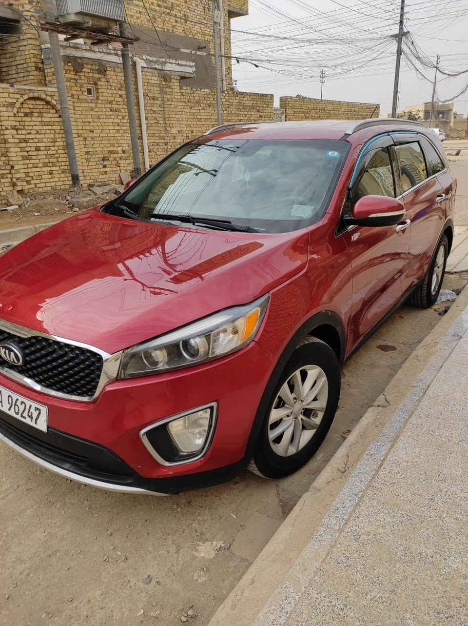 السلام عليكم سورنتو للبيع أو أمراوس ٢٠١٧ وارد أمريكي ٤ سلندر اللون دم الغزال رقم ميسان دولي الجديد وبأسمي والسنويه مجدده والمحرك والكير والحداديه كفالة وباتري وأطارات جدد جاهزة ونظيفة وحادثهه كلش حلو الجاملغ الخلفي بدون دواخل وبدون تبديل والجاملغ الثاني عالبارد ورشات صبغ تحكمات أستيرن وتحكمات أمرايات تبريد أكثر من قطعه لايتات زنون ومواصفات أخرى معروفة السعر ١٧٥ وبيهه مجال للأستفسار ***********
