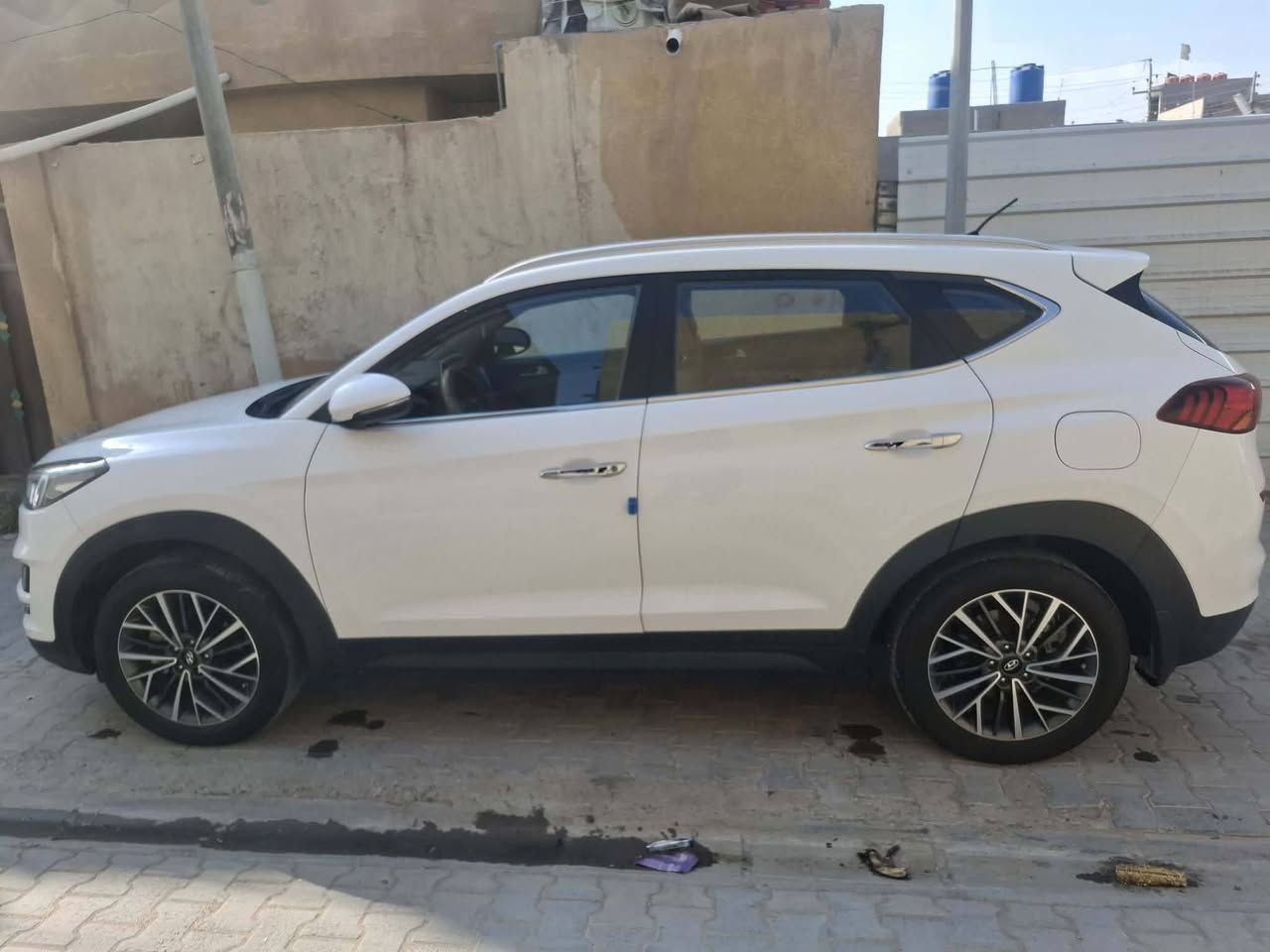 توسان 2020 رقم كربلاء ماشيه 84 مكفوله كفاله عامه فقط شخط كد اصبع موضح بالصور كير ومحرك مكفولات مكاني كربلاء
***********

***********
