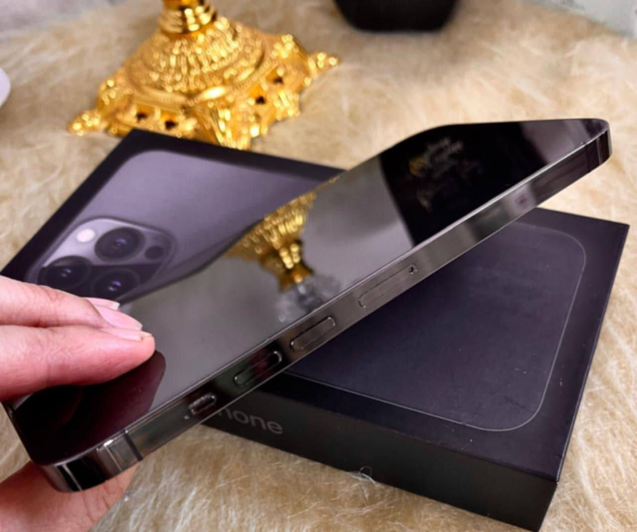 12برو ماكس ٢٥٦ تليفون جدا نظيف مكفول من تبديل وتر بروف فحص حاسبه ضمان من باب البيت
بطاريه ٨٩ بلادي
نموذج M
سعر قفل بدون تعامل ٤٥٠ عنوان شارع حيفا ***********
