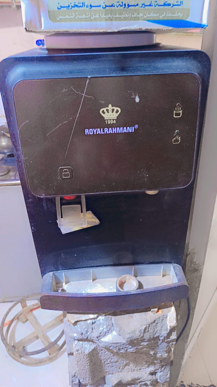 كل هاي الغراض للبيع نضيفات وشغالات وع ضمان مكاني البصره  للاستفسار *********** اتصال أو  واتساب
