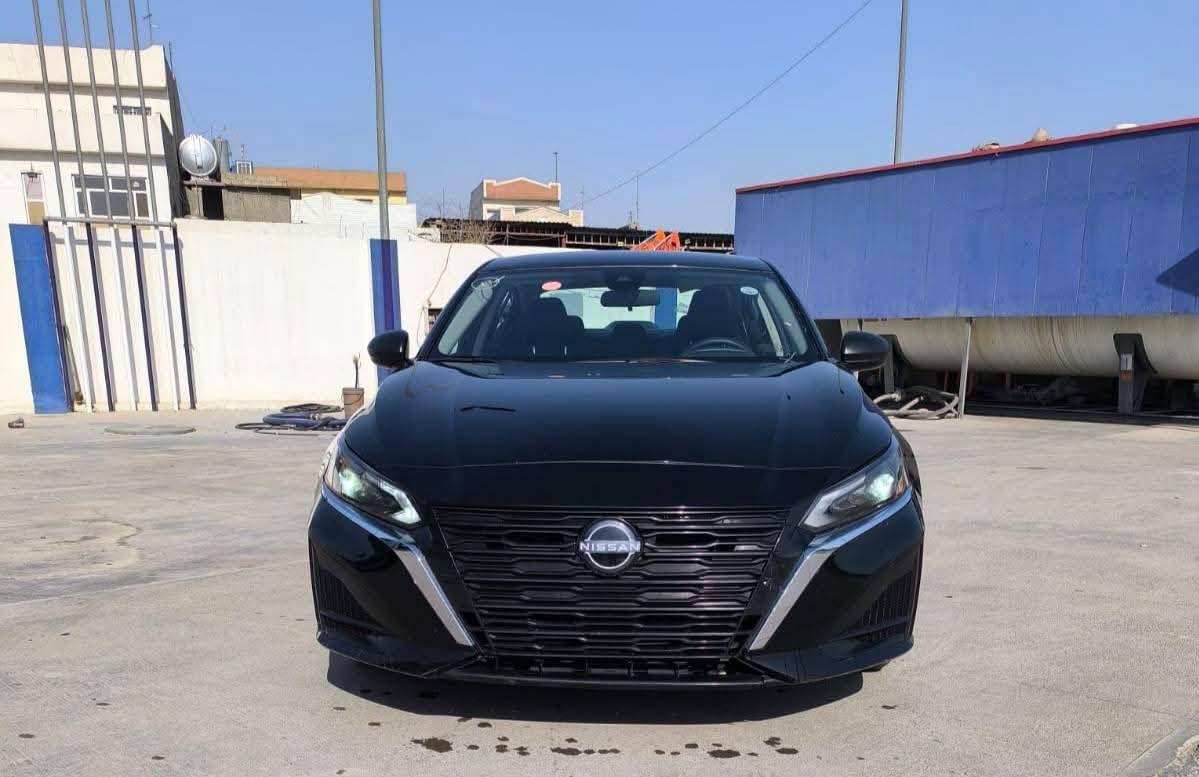 2024 NISSAN ALTIMA, S
نيسان التيما 2024 
لون اسود 
بجم كبس 
ماشي 40 الف 
الضرر - باب السائق صبغ فقط صور الحادث بين الصور 
بدون دواخل 💯
بدون ايرباك(ايرباكات سليم)💯

مواصفات S👇
بصمة
ابواب بصمة
تشغيل عن بعد
لايتات ليد
لايتات زينون
شاشة كبير
كاميرا
رادار امامي و جانبي و خلفي 
نظام سبورت
نظام ايكو
تحديد السرعة 
تحديد المسار
بلاجكتور
حساس خلفي

سعر 147 ورقه 
عنوان اربيل : معرض اربيل كارس
***********☎️***********
