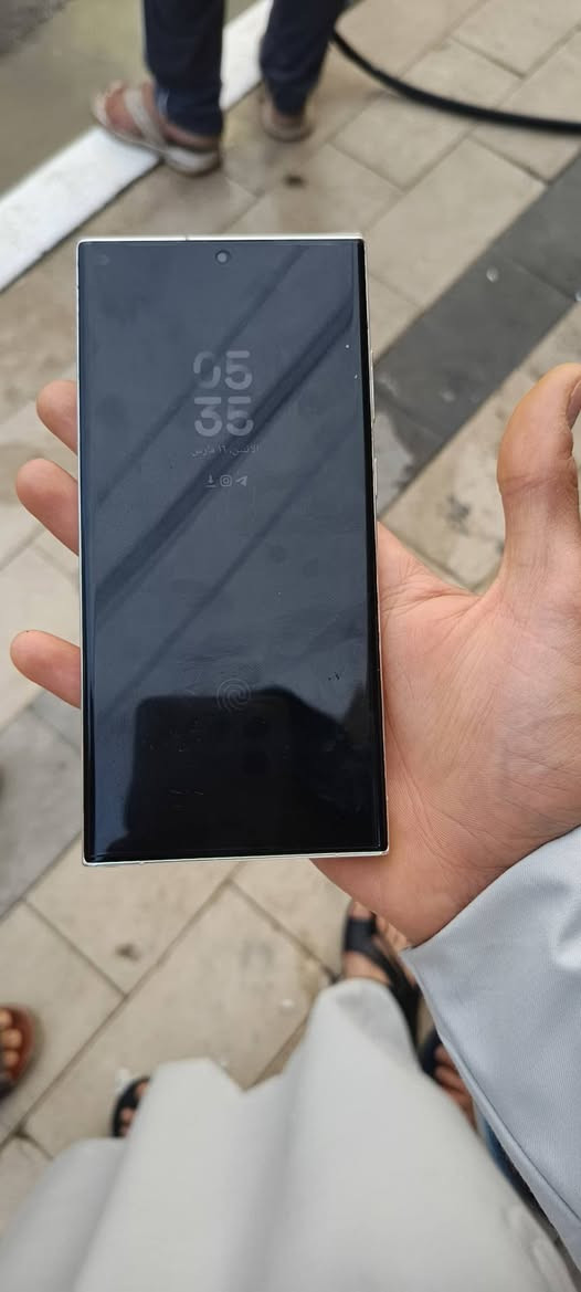 للبيع اس 23  
ذاكرة 256
دبل شريحة 
جهاز جديد حتة بعدة بلزكة الوكالة 
 رقمي *********** 
للبيع او مراوس ابيفون
