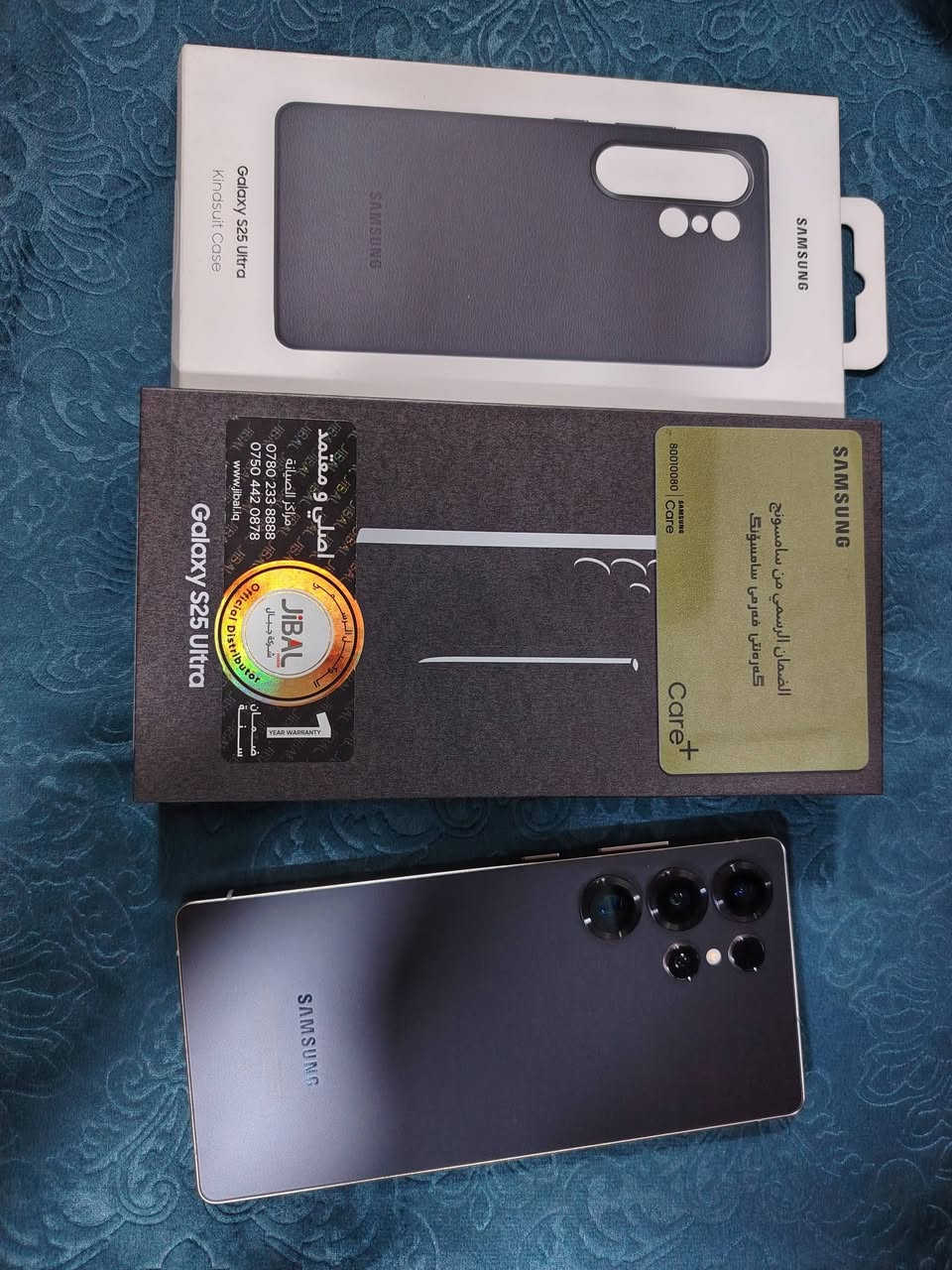 السلام عليكم
Samsung S25Ultra
 
الجهاز لوووووووك لووووووك 
الغراض كامله وجديده 

مواصفات الجهاز **
المعالج: ثماني النواة Snapdragon 8 Elite تكنولوجيا 3 نانو
الذاكرة 256 كيكابايت
 الرام 12 كيكابايت 
الكاميرا: خلفية رباعية 200+10+50+50 م.ب. / امامية 12 م.ب.
الشاشة: 6.9 بوصة بدقة 1440x3120 بكسل 
نظام التشغيل: اندرويد 15
البطارية: 5000 مللي أمبير

السعر مليون و 175 الف دينار

***********
