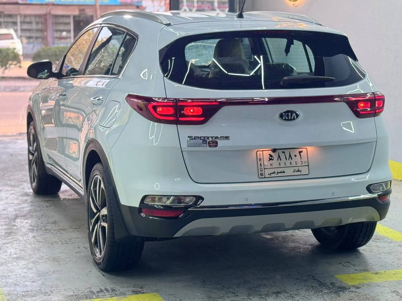 سبورتج موديل 2021
مواصفات
بصمه عدد 2 
كشنات جلد+كهرباء
مري شفط
تحكمات ستيرن 
كامره دواره 
شاشه
حساسات خلفيه اماميه
مكينه 2000
ماشيه 59 الف
السياره كفاله عامه 
سبير منازل 
تخم تاير جديد
سياره جديده 
ارقام وسنويه جديد لحد 2030
رقم بغداد باسمي 
السعر 220 ورقه
عنوان ديالى بعقوبه تقاطع القدس 
***********
