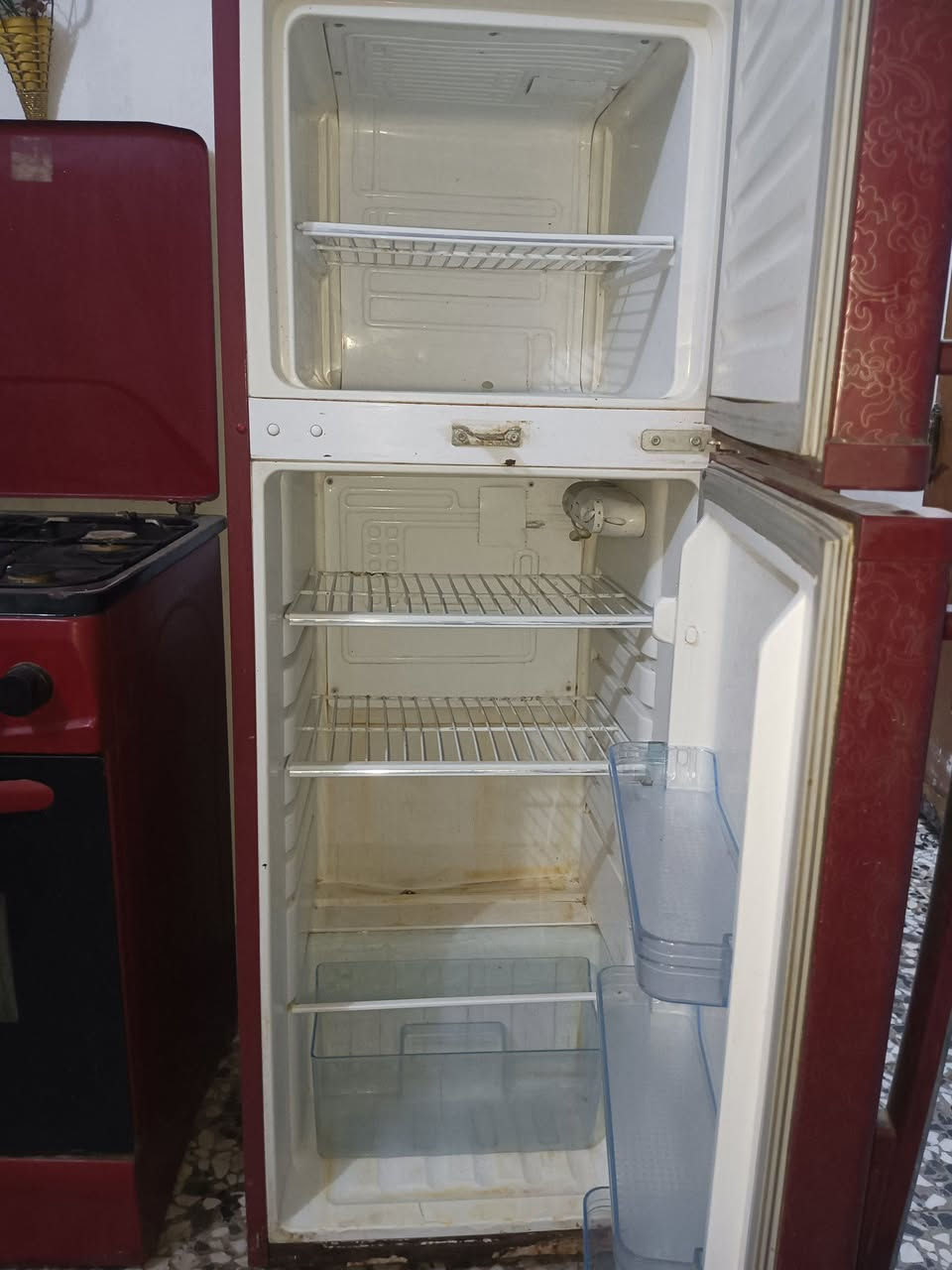 ثلاجة وطباخ نوع نوال بحالة جيدة جدا السعر 225الف


**إذا كنت صاحب هذا الإعلان وتريد حذفه لأي سبب، رجاءا أرسل رسالة إلى الدعم الفني**