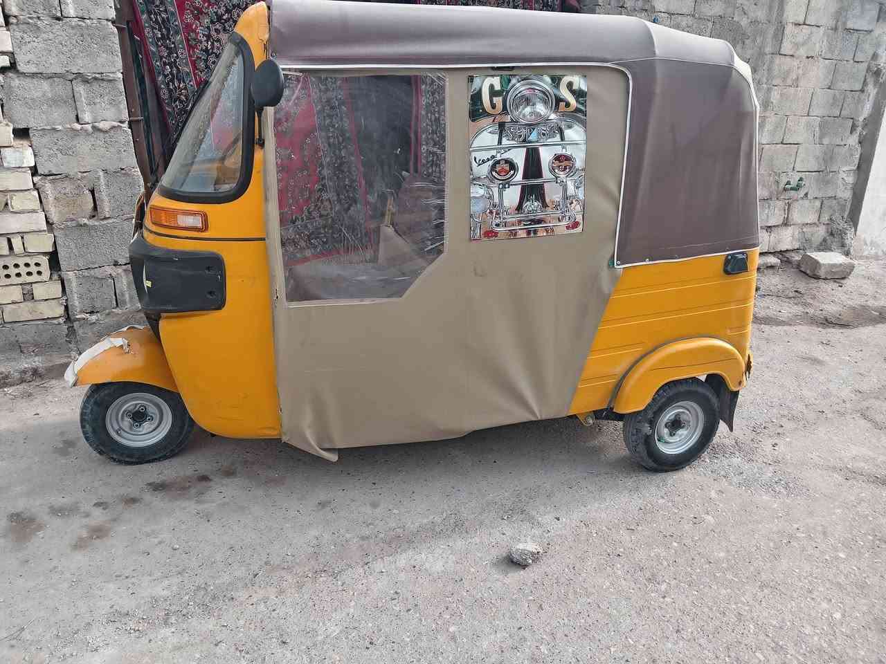 سلام عليكم تكتك للبيع ٢٠١٨ شهر ١٢ مرقمه رقم انكليزي سنويه تحويل السعر ٥ و ٦٠٠ رقم الهاتف 
*********** لستفسار للشراي فقط
