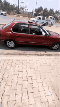 سلام عليكم سياره بيام للبيع موديل تسعين السياره محرك كير شرط. ثانين تريد تحويل وكال 
بكيفك السياره نضرته حلوه كاعده من داخل وخارج گشر نضيف حيل. 
السعر تجي خاص او اتصال وتدلل وحياكم)***********
