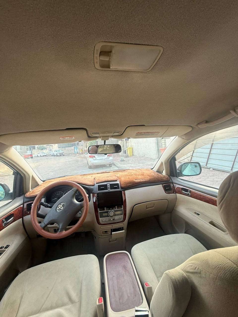 ابصم للبيع كفاله من العيب الشرعي موديل 2001 رقم انكليزي بصره تحويل ملكيه مباشر اصل تو ويل السيارة جاهزة مكينه كير حداديه كله تمام السعر 116 وبيها مجال قليل للاستفسار اتصل ***********
