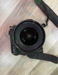 تامرون ٧٠-٢٠٠ ٢٫٨ • كانون ١٦-٣٥ ٢٫٨ • النجف