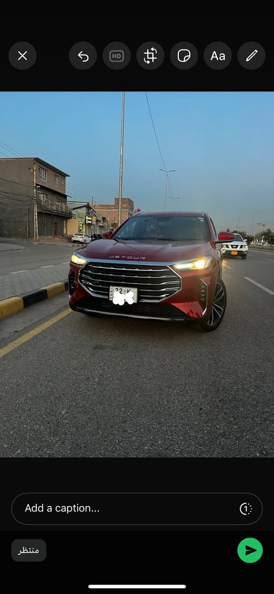 جيتور X70 بلاص كومفرت محرك 1500 توربو
ماشية 18 الف كيلومتر.
المواصفات:
*7  راكب
* إطارات قياس 20 إنچ
* فتحة سقف بانوراما
* كاميرات محيطية 360 درجة
* شاشة عرض ترفيهية بقياس  10.25إنچ
* شاشة عدادات بقياس 10.25 إنچ
* نظام تحذير مغادرة المسار
* مثبت السرعة
* نظام مراقبة نقطة عمياء
* حساسات اصطفاف خلفية
* نظام الفرامل اليدوية الاوتوماتيكي Autohold
* وضعيات قيادة متعددة
* دخول ذكي (بصمة)
* صندوق كهربائي 
* مقصورة الركاب من الجلد الفاخر
* مقعد السائق كهربائي
* مسند الذراع الوسطي مع ثلاجة
* إنارة ترحيبية
* عتبات الأبواب مضيئة
* مصابيح نهارية LED
* المصابيح الامامية تعمل اوتوماتيكياً
* المرايا الجانبية قابلة للطي كهربائياً
* وظيفة تنقية الهواء (فلتر N95)
* خاصية إغلاق الشبابيك وفتحة السقف عن بعد
* اضاءة امامية LED

السيارة ضمان شركة المهند  وبعدهه بحالة الوكالة وكل الصيانات الدورية بداخل الشركة.
.
السيارة رقم اربيل وجاهزة من كلشي وتحويل ثاني يوم والضمان يتحول باسم المشتري.
مكان السيارة النجف  

السعر ٢٠٠ وبيها مجال
للاستفسار الاتصال بالرقم
(***********) متوفر واتساب
