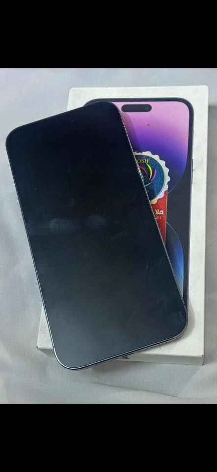 ايفون ١٤برو ماكس كارتونته وياه شرق اوسط  ٢٥٦بطاريته ٨٨ابد ميصرف شحن وتلفون كلش نضيف نضافته ١٠٠٪؜ ممفتوح ولا داخل صيانه وتر بروف رايده ب٧٠٠ وبيه مجال للاستفسار ***********
