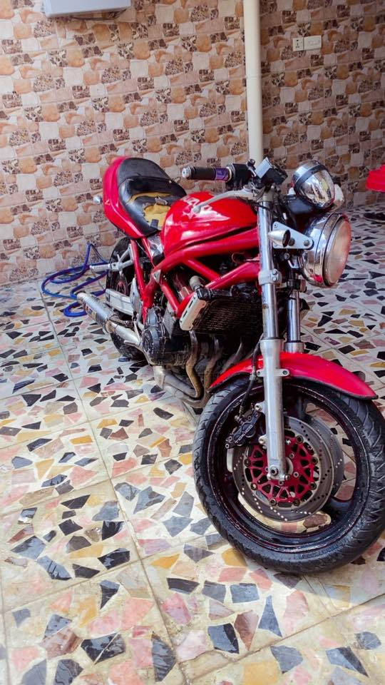 سلام عليكم بانده 400vc ادراجه شغاله وخير من الله نقصهه كابريترات  يتصلحن وزنجيل ب مليون وبيهه مجال حك الجيه المكان الزعفرانيه  الرقم ***********
