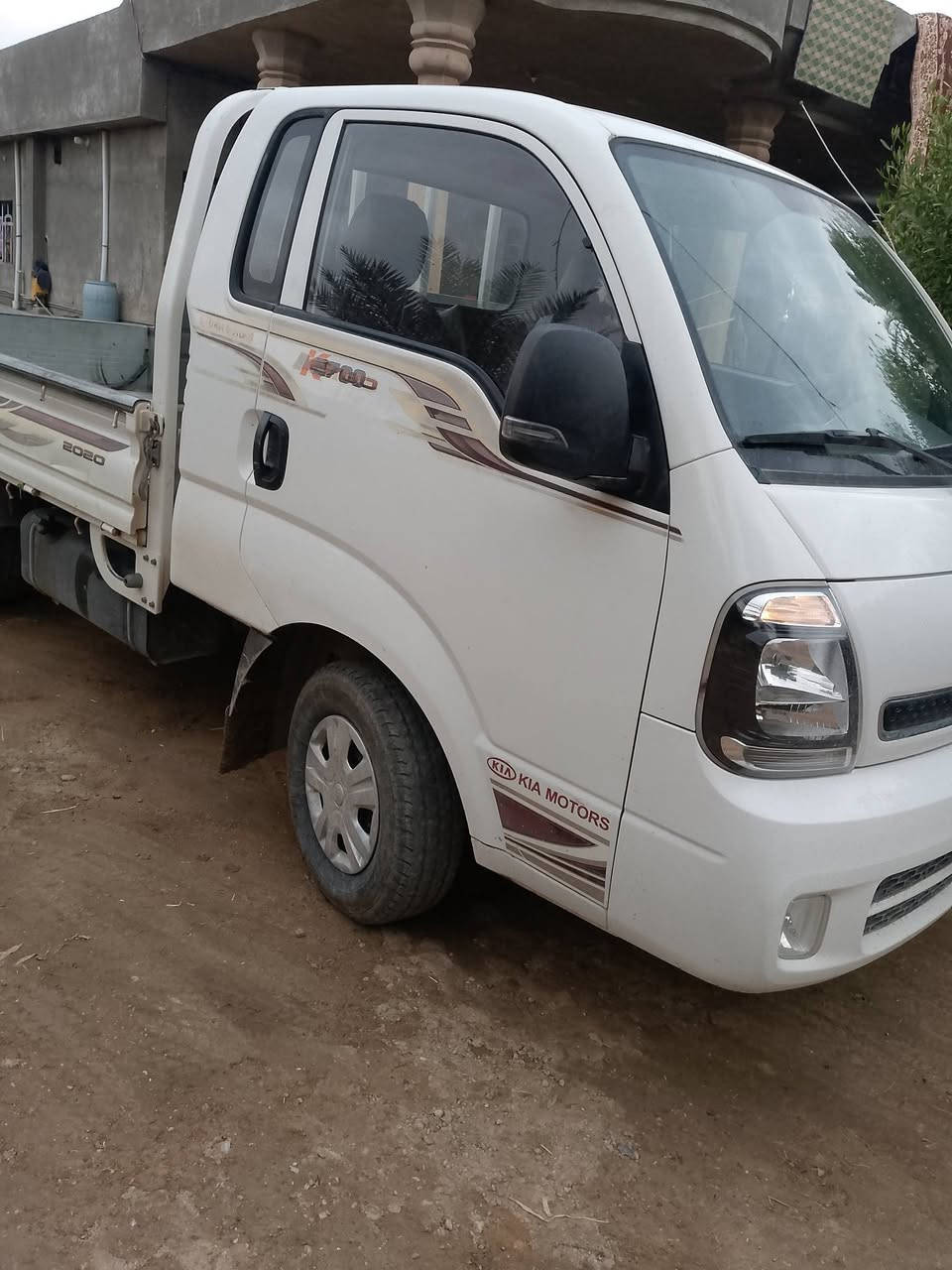 السلام عليكم
للبيع كيا عموشة موديل 20الوجه الجديد
رقم واسط تحويل ثاني يوم 

سياره مكفولة كفالة عامة برقي مامفتوح 
مكان بغداد ابو غريب 
رقم موبايل 
***********
***********
السعر اتصل على الارقام التالية
