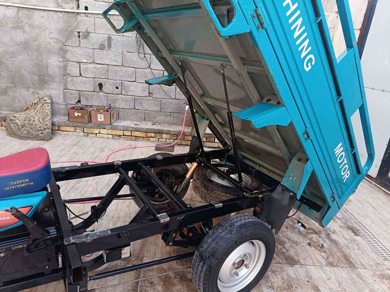 ستوته كربلائيه للبيع موديل 2023 طلعته نهايه 2024 بعده نضيف. رقم بصرة بأسمي شرط التحويل ثاني يوم أستعمال أسواق   صار بيه شوي عواج بلباب المحرك والكير بوكس شرط الفحص الستوته نضيفه خياس بلشاصي ماكو والشراي يدلل سعره 3 مليون وبيه مجال  للشراي يدلل ماقصر ويا لأن محتاج فلوس (العنوان شط العرب الجباسي نهر حسن))
***********
