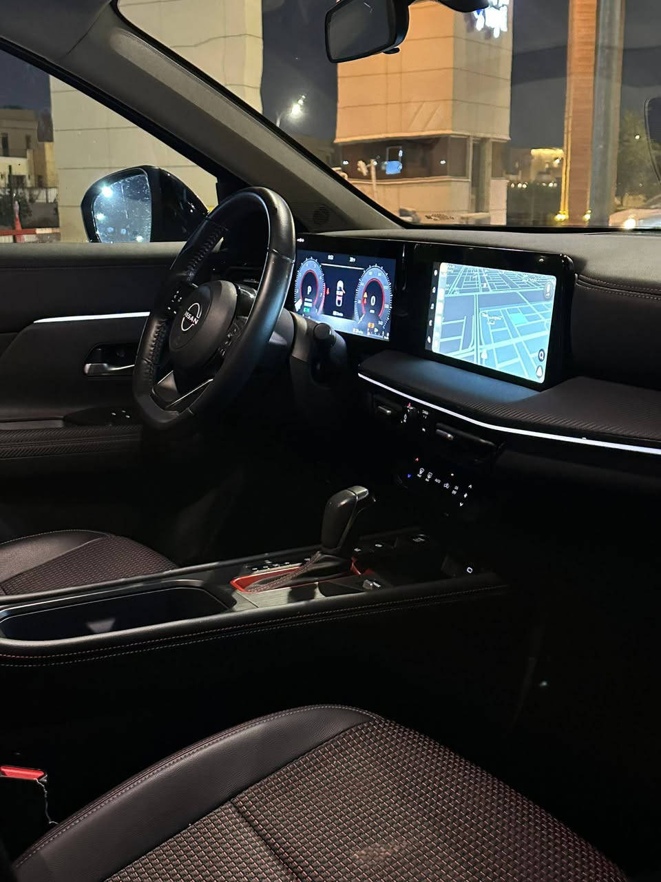 السلام عليكم 

للبيع او مراوس  
نيسان كيكس 
موديل 2025 
محرك 2.0 
بدون رقم فحص مؤقت 
مدوفع كمرك كامل 
ماشيه 9 الاف مايل

فئه SR فول اعلا مواصفات 
تحكم ستيرن 
5 كامرات 360 
حساسات امامي خلفي 
شحن لاسلكي 
فول تحكم ستيرن 
جام اوتو 
5 وضعيات قياده 
فور ويل 
مداخل تايب سي امامي وخلفي 
وبعد بيهة  هواي مواصفات  فول 

ضرر بابين اليسار صبغ فقط 
 
يرباك برده فقط 

مكان السياره ( تكريت  ) 
***********
السعر 190
